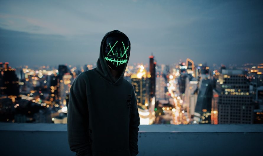 Рено Спайс — легендарный автомобиль и его особенности